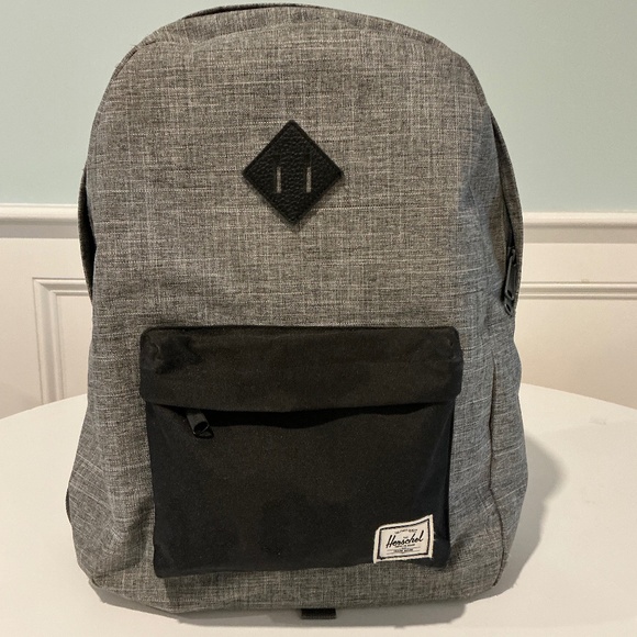 Herschel Supply Company Handbags - Herschel Backpack Grey Raven Crosshatch Back To School  XL Work Like new